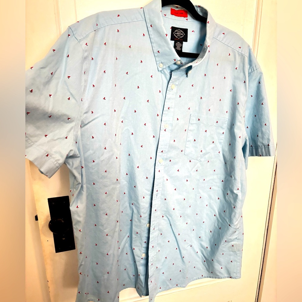 St. John's Bay Light Blue Patterned Men's Shirt